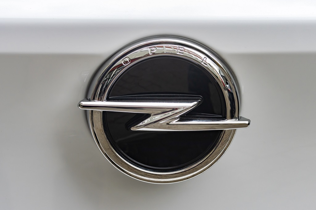 Opel Vectra – historia modelu, dane techniczne i częste usterki