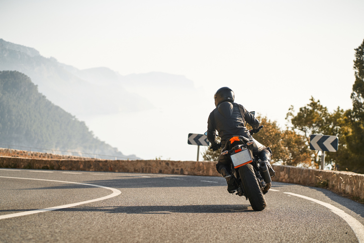 Przydatne gadżety do motocykla – poradnik
